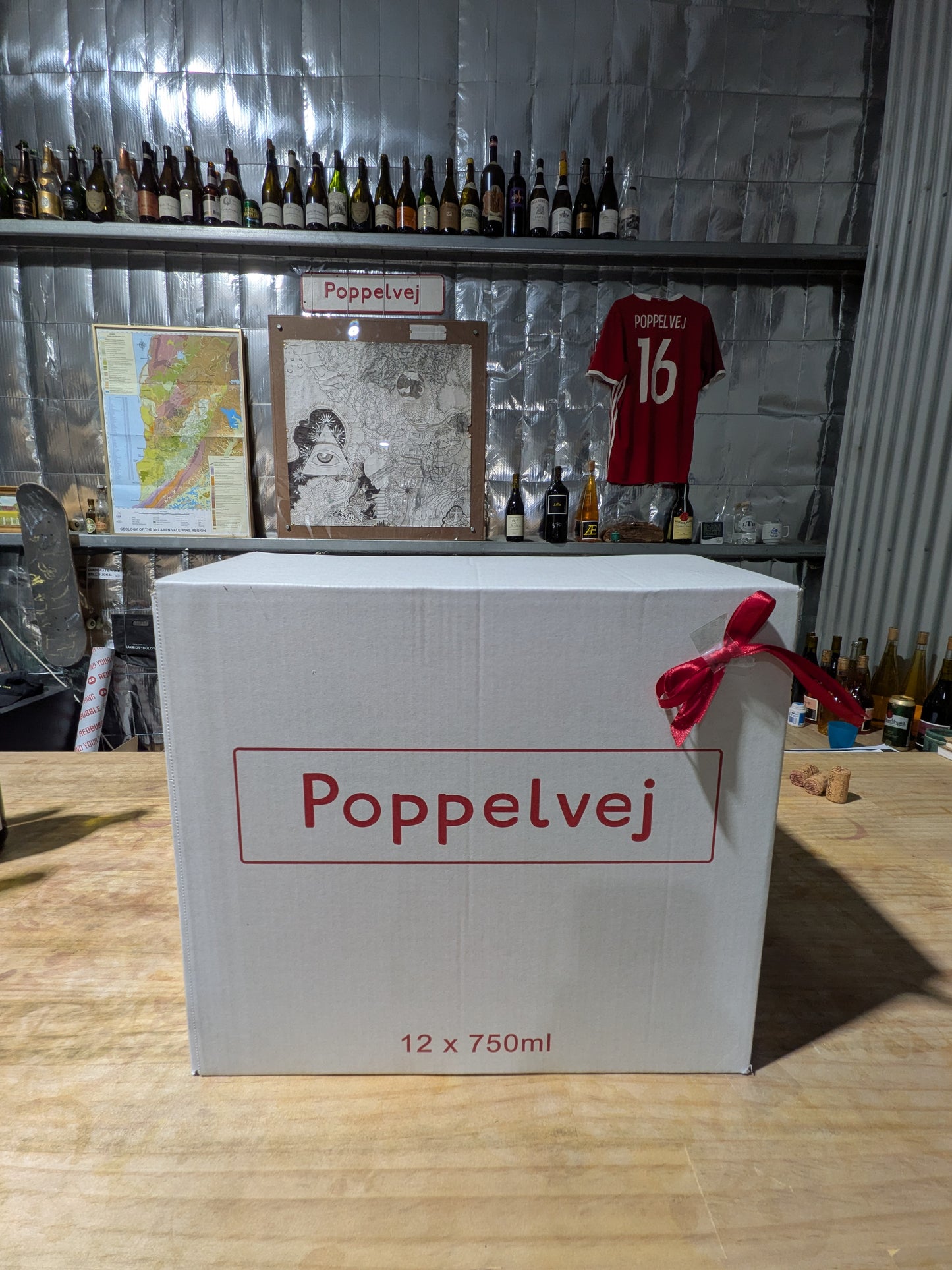 12-bottle Christmas pack